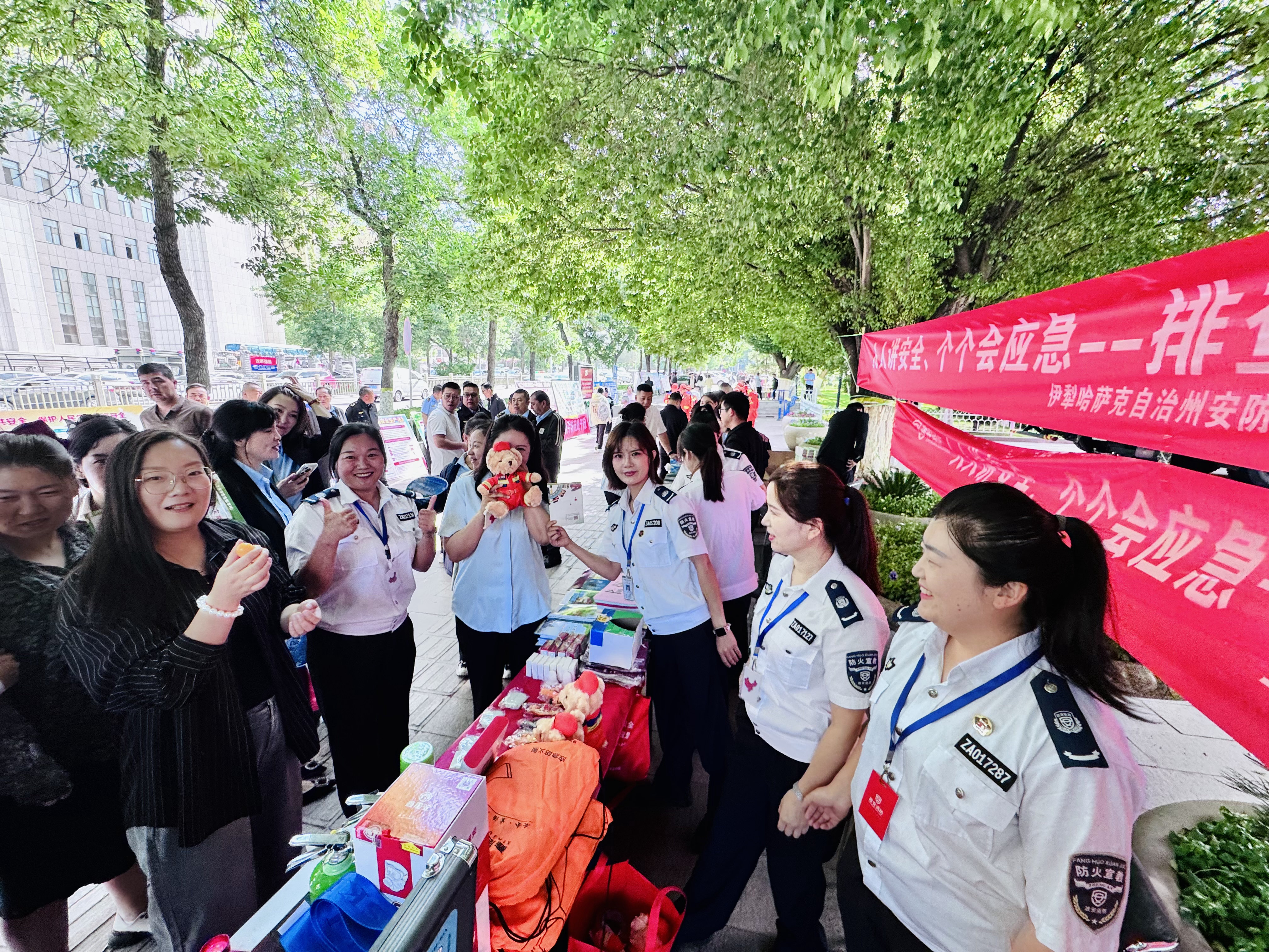 人人講安全、個個會應(yīng)急丨政安消防“2025年防災(zāi)減災(zāi)宣傳活動”精彩瞬間