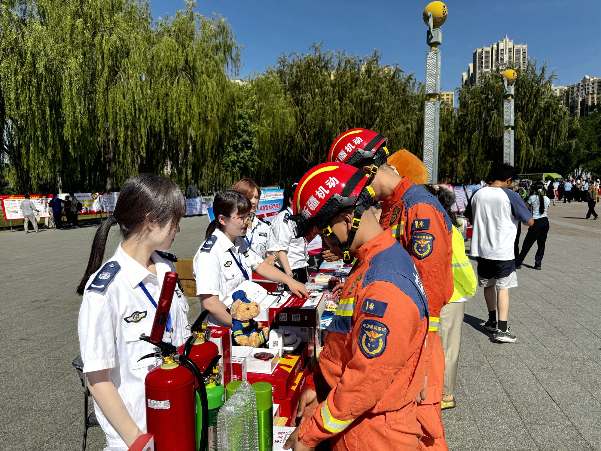 政安消防“2026安全宣傳萬里行活動”精彩瞬間